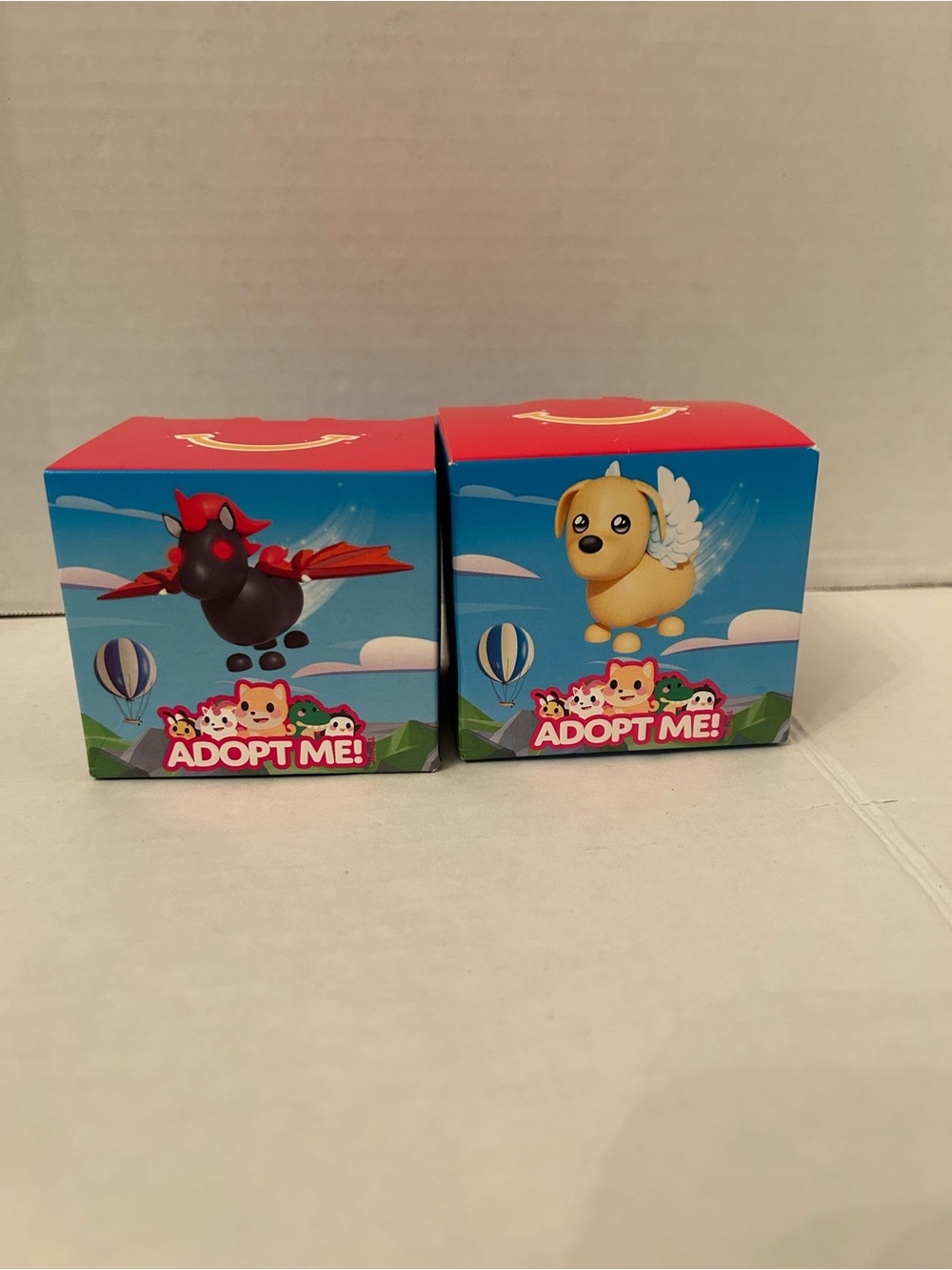 McDonaldβs adopt me Kids Collectible Blind Box Toy - Red and Yellow